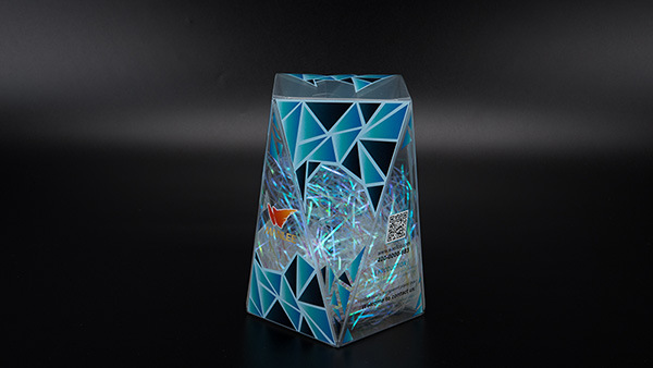 化妝品包裝盒的無(wú)聲推銷員能遮光、防塵、透氣，能較好地保護(hù)內(nèi)裝物品